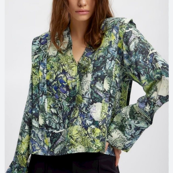 Gestuz Lime Flower Blouse Long Sleeve NWOT Size 2